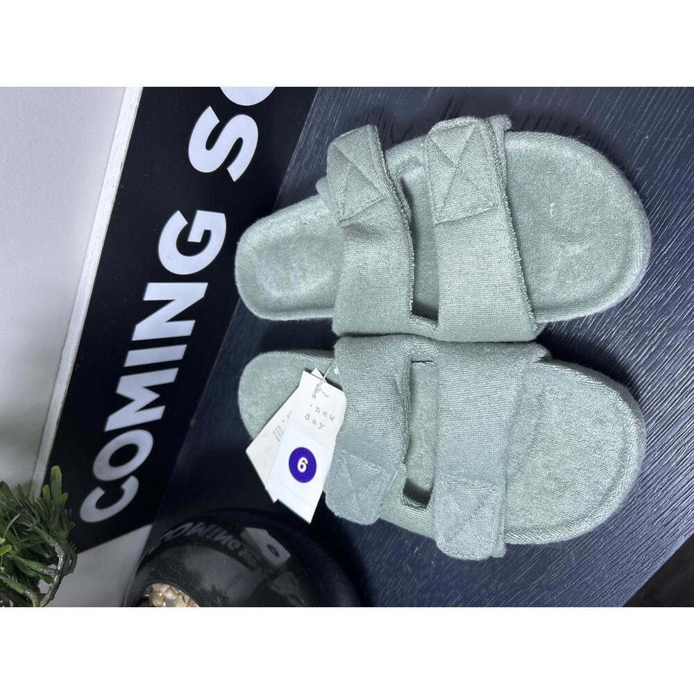 NEW! A New Day Sage Green Cozy Slippers – Women’s Size 6 - Picture 3 of 9